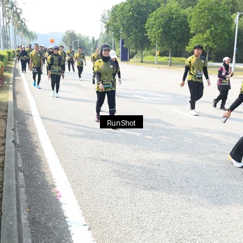 Runner Photo 6944716
