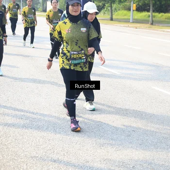 Runner Photo 6944719