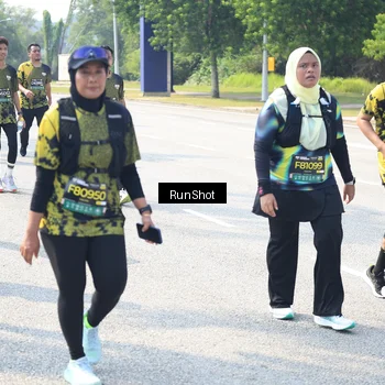 Runner Photo 6944735