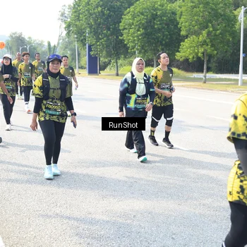 Runner Photo 6944736