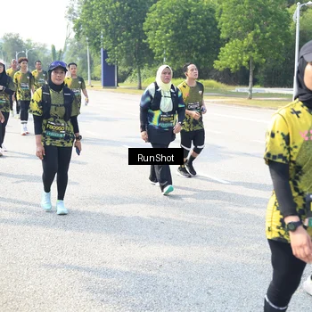 Runner Photo 6944737