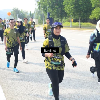 Runner Photo 6944743