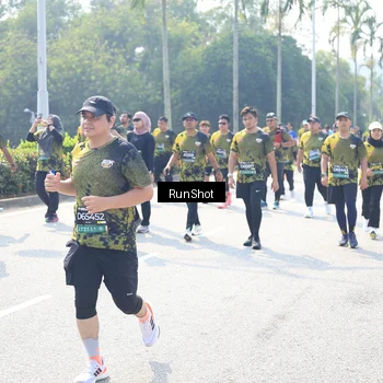 Runner Photo 6944769