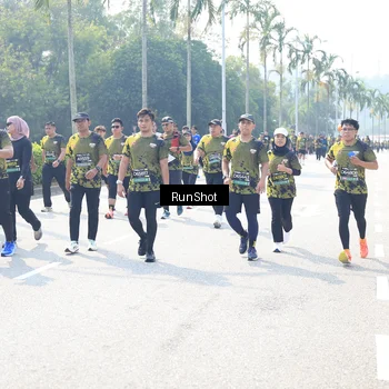 Runner Photo 6944774