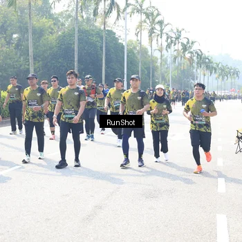 Runner Photo 6944776