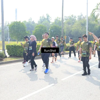Runner Photo 6944799