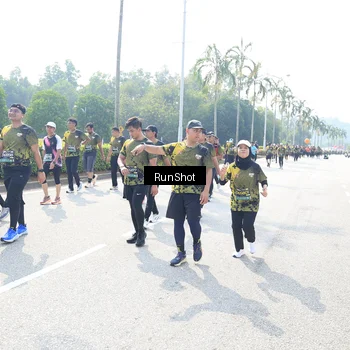 Runner Photo 6944808