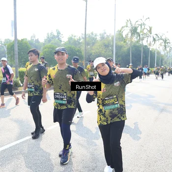 Runner Photo 6944826