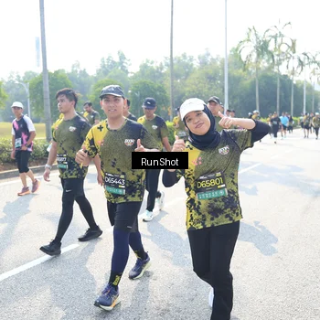 Runner Photo 6944827