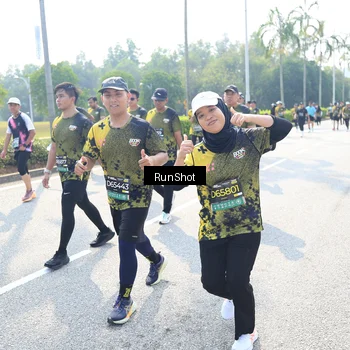 Runner Photo 6944828