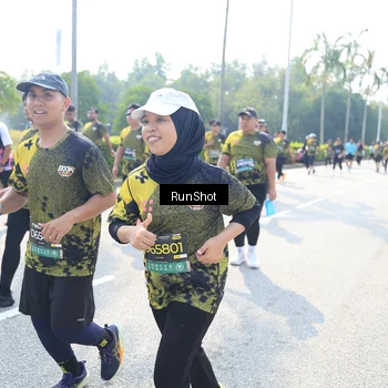Runner Photo 6944833