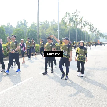 Runner Photo 6944834