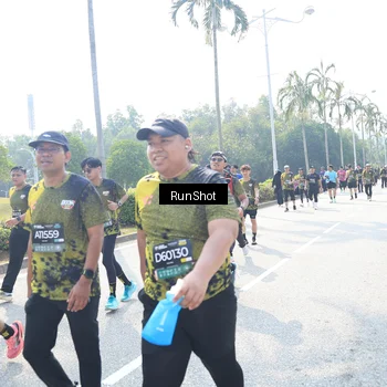 Runner Photo 6944859
