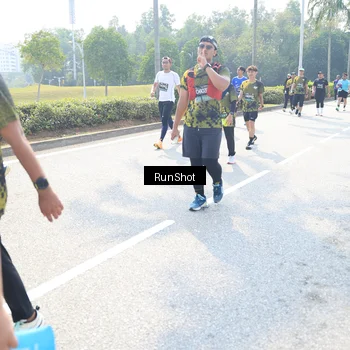 Runner Photo 6944870