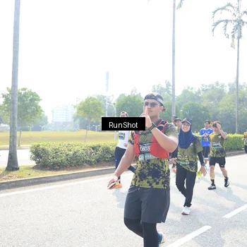 Runner Photo 6944885