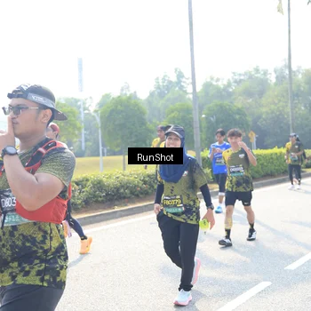 Runner Photo 6944894