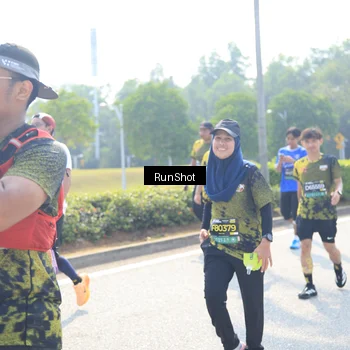 Runner Photo 6944895
