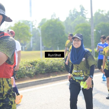 Runner Photo 6944898