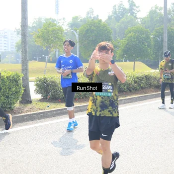 Runner Photo 6944932