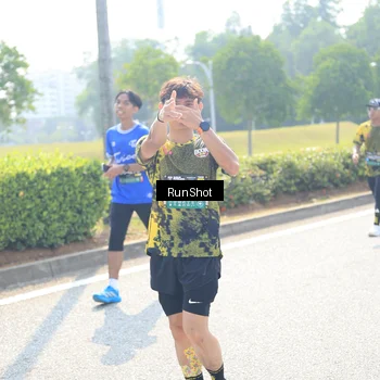 Runner Photo 6944937