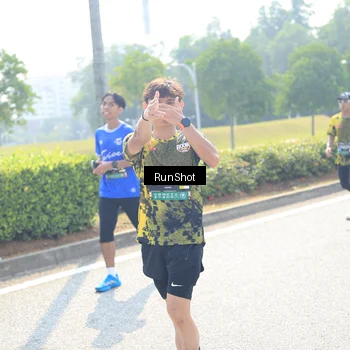Runner Photo 6944941