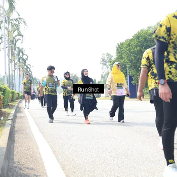 Runner Photo 6944969