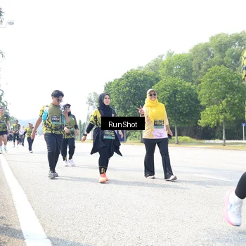 Runner Photo 6944979
