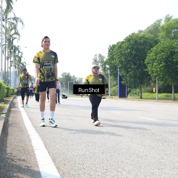 Runner Photo 6945000