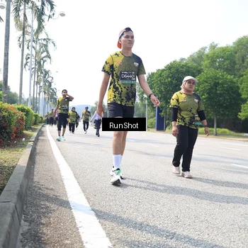 Runner Photo 6945013