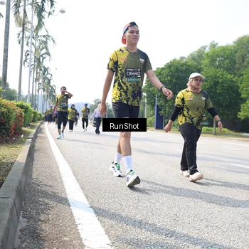 Runner Photo 6945018