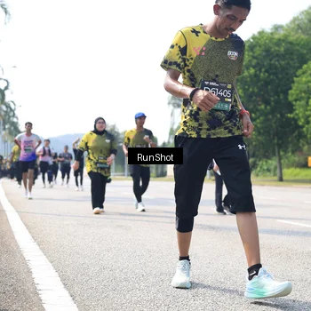 Runner Photo 6945033