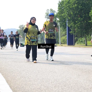 Runner Photo 6945043