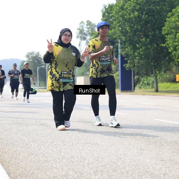 Runner Photo 6945048