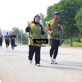 Runner Photo 6945050