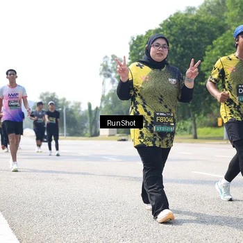 Runner Photo 6945057