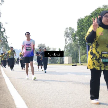 Runner Photo 6945058