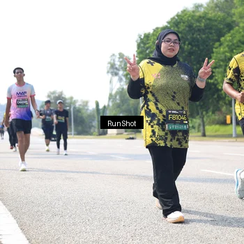 Runner Photo 6945060
