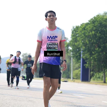 Runner Photo 6945084