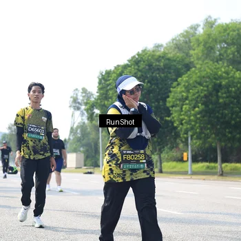 Runner Photo 6945090