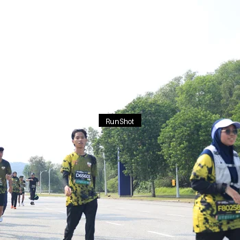 Runner Photo 6945098