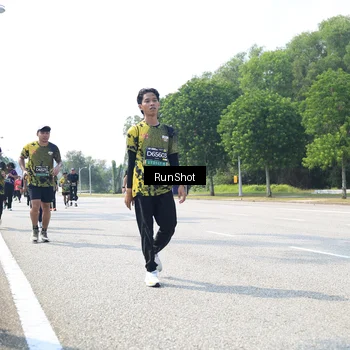 Runner Photo 6945102