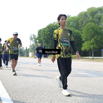 Runner Photo 6945107