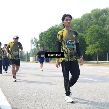 Runner Photo 6945108