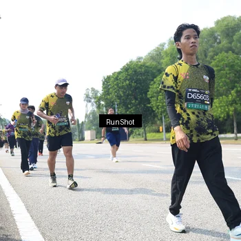 Runner Photo 6945111