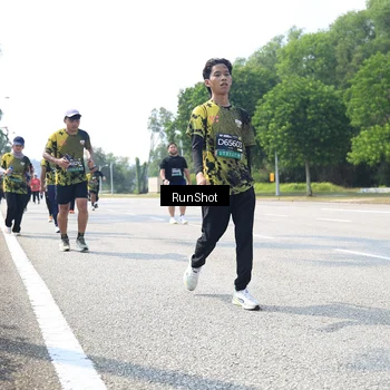 Runner Photo 6945113