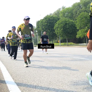 Runner Photo 6945115