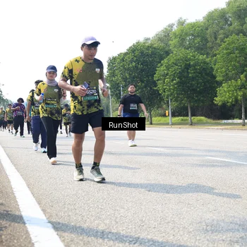 Runner Photo 6945116