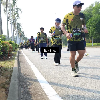Runner Photo 6945121