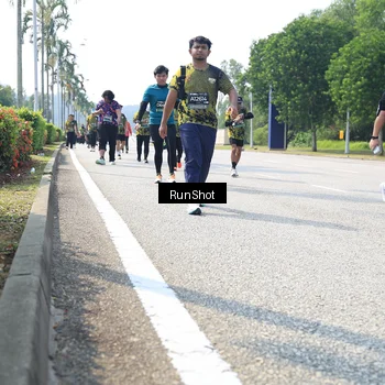 Runner Photo 6945133