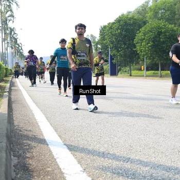 Runner Photo 6945136